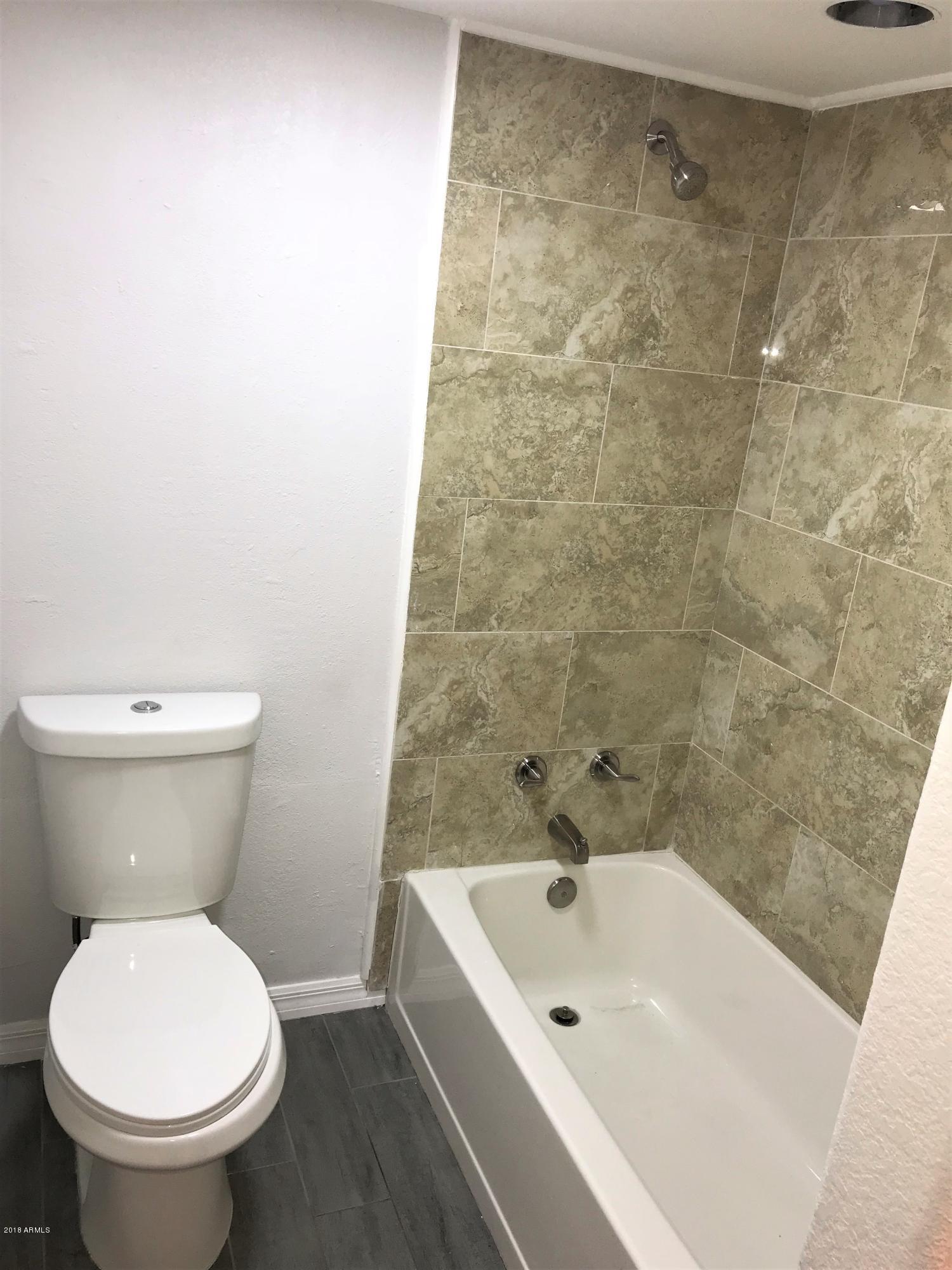 7438 Hum Road, Unit 106 Carefree, AZ 85377 - Photo 37 of 55 2nd Master Suite Shower