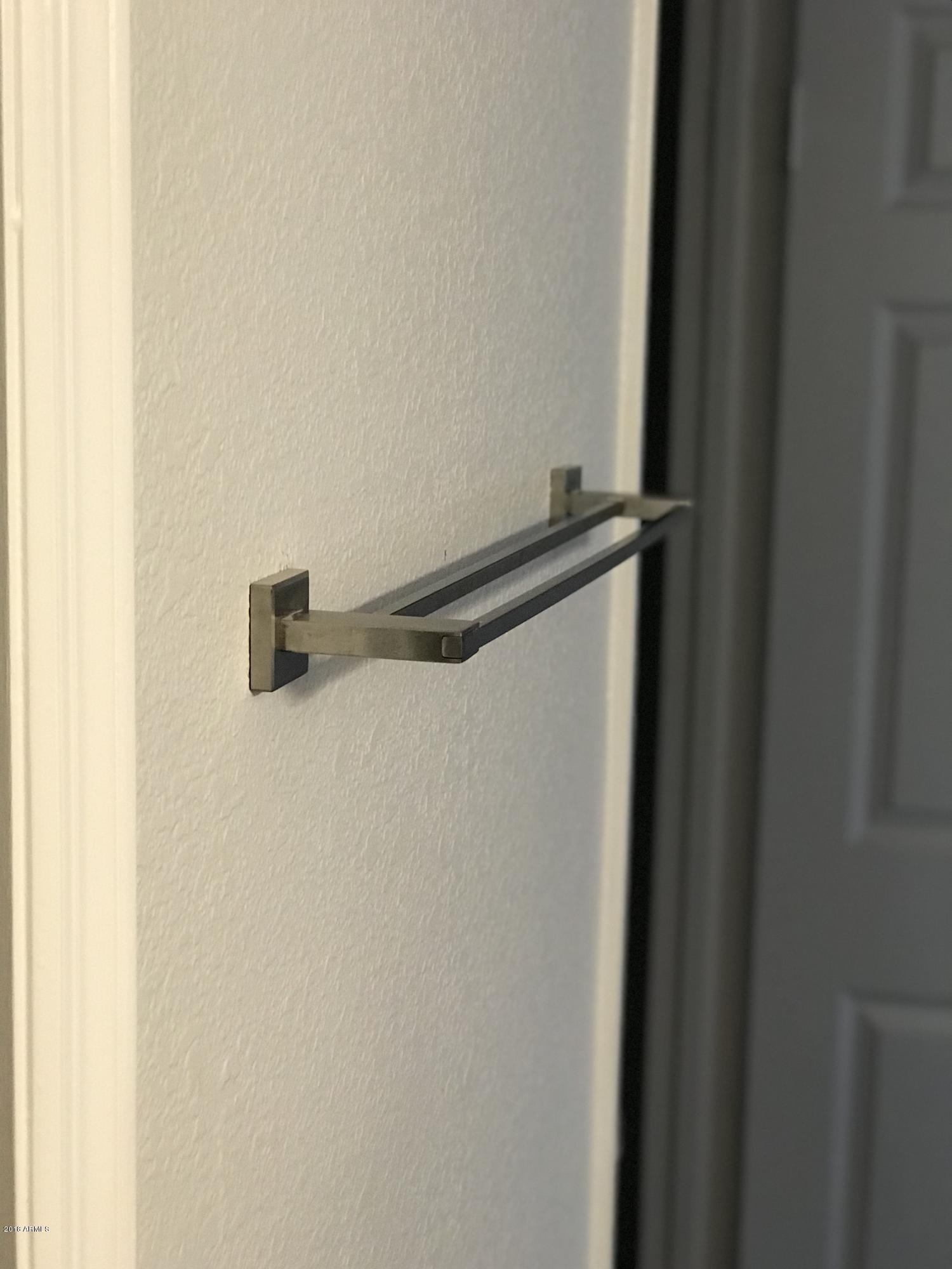 7438 Hum Road, Unit 106 Carefree, AZ 85377 - Photo 49 of 55 Towel Bar