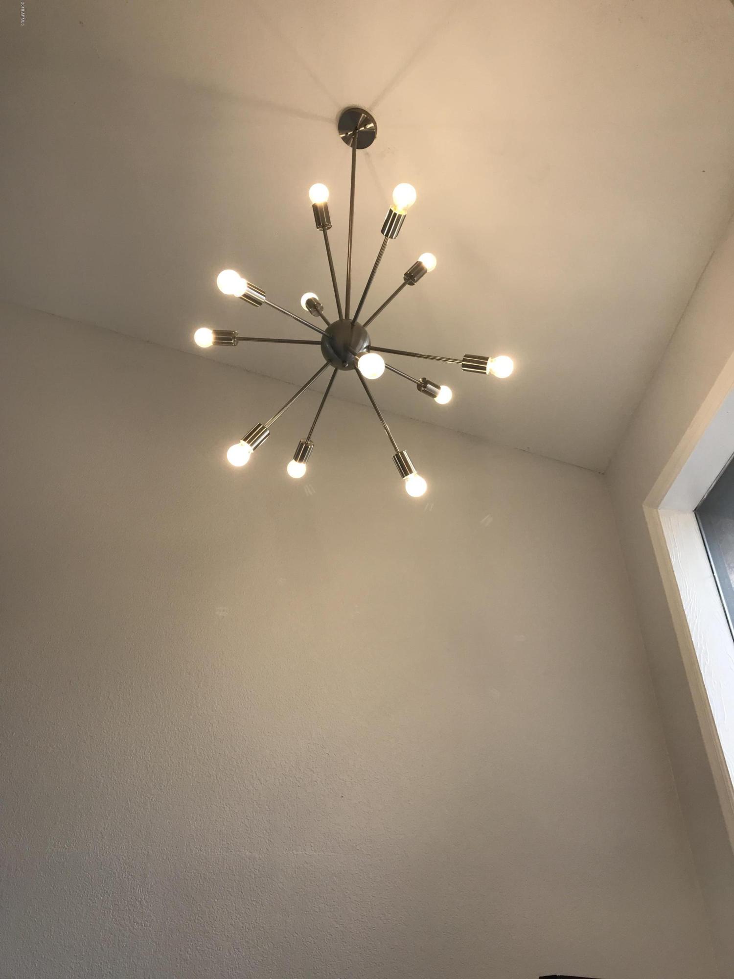 7438 Hum Road, Unit 106 Carefree, AZ 85377 - Photo 5 of 55 Foyer Chandalier