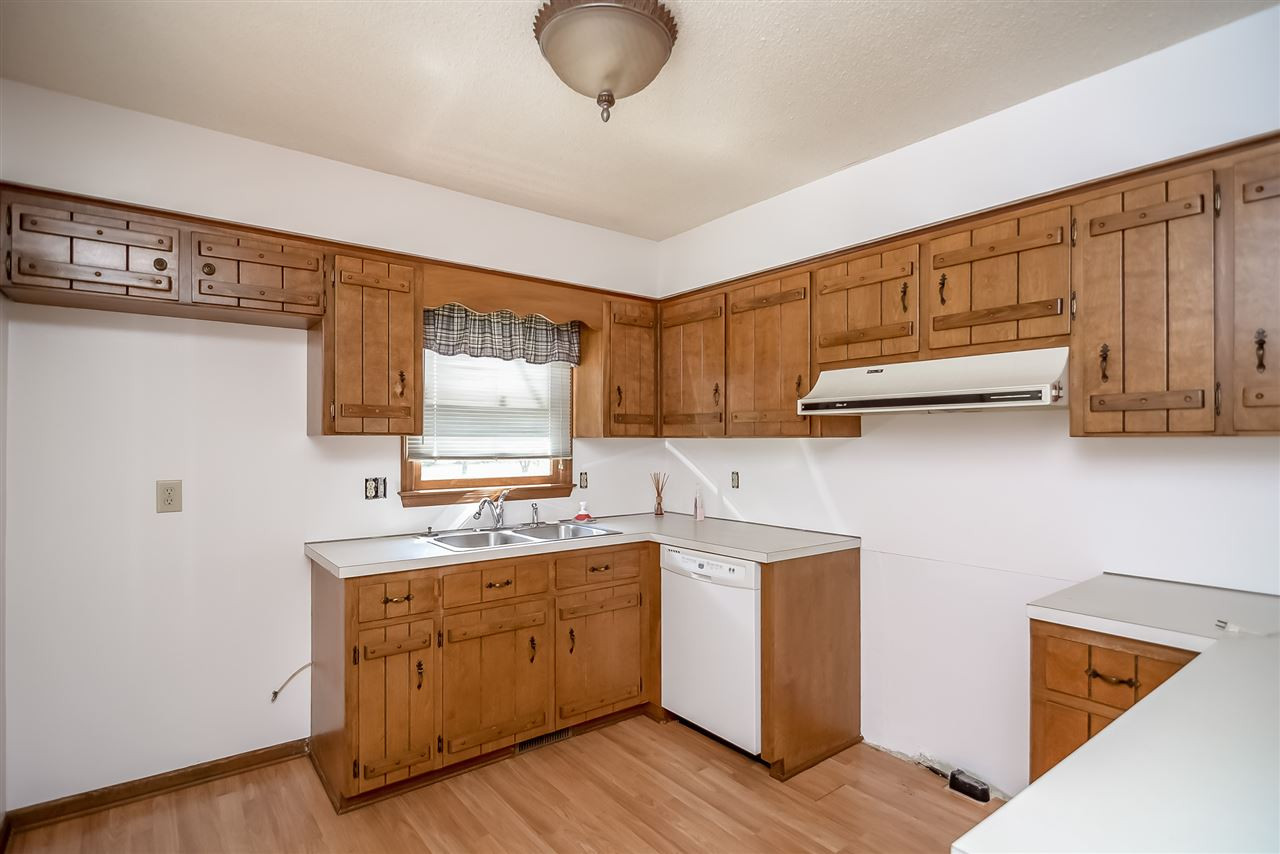 605 McGee Road Benson, NC 27504 - Photo 8 of 25 Photo 8