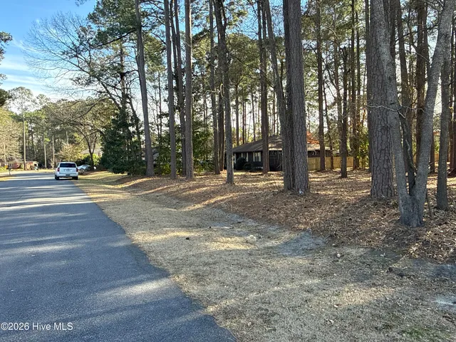 $56,500 | 14 Fairway Drive, Washington, NC 27889