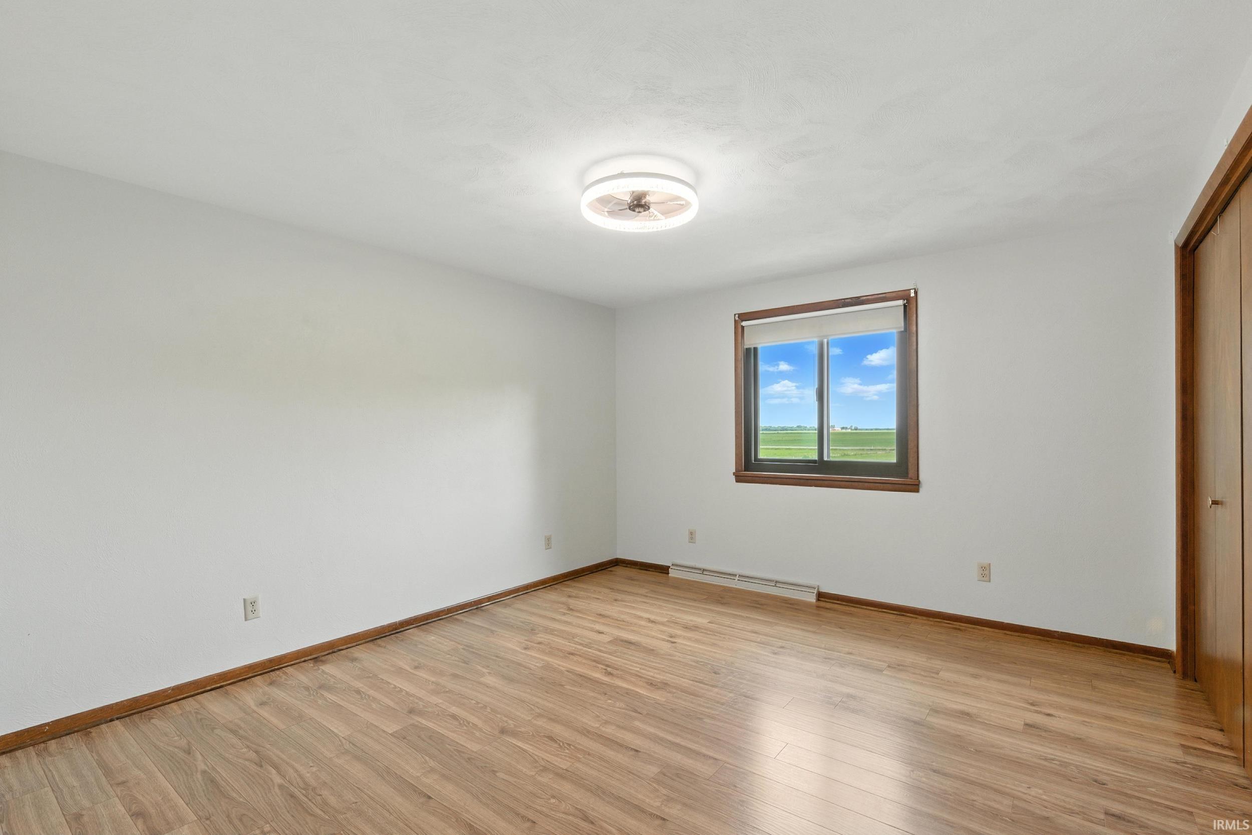 2090 South Warren Road Huntington, IN 46750 - Photo 27 of 34 Gallery Image 27