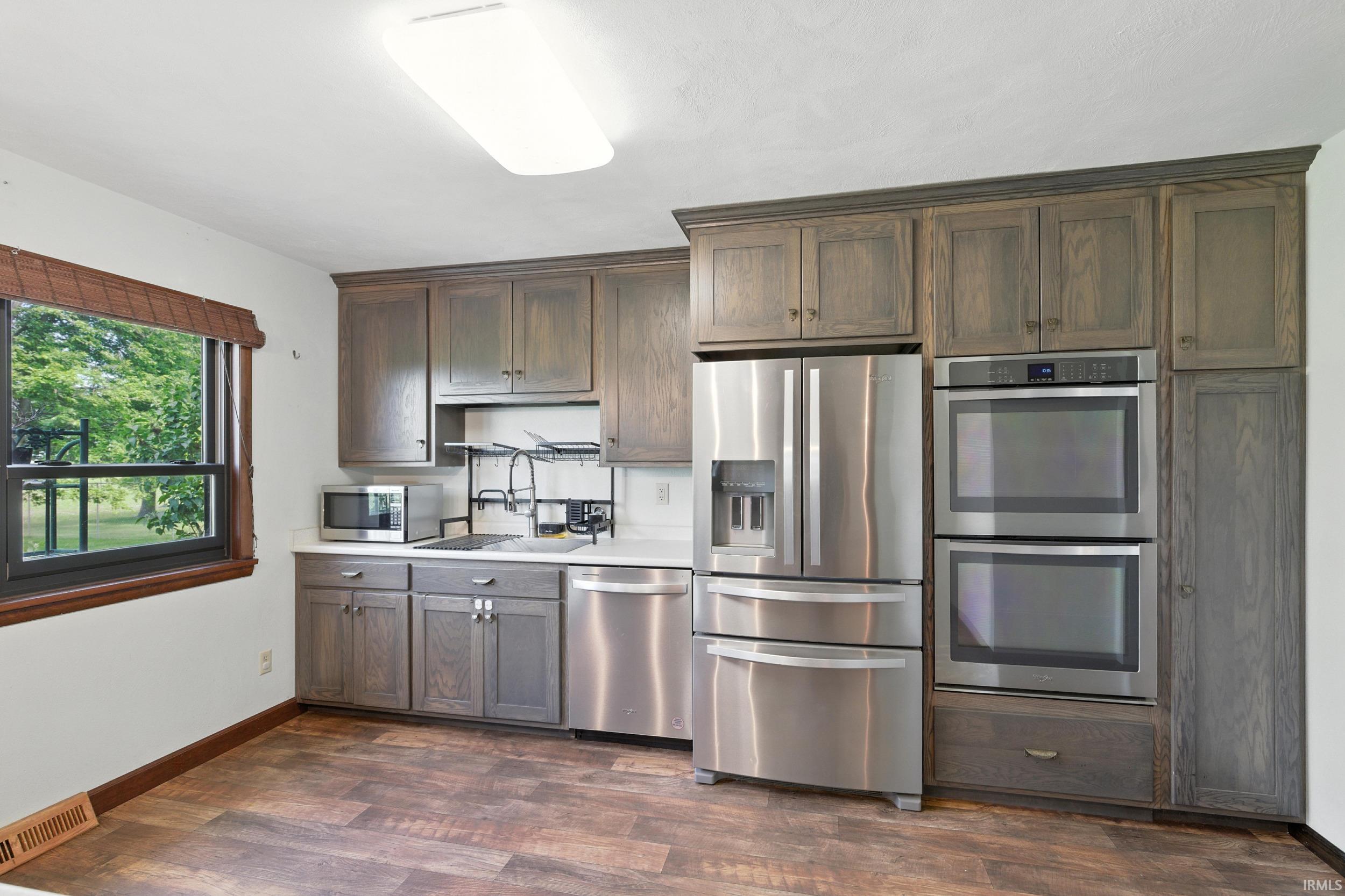 2090 South Warren Road Huntington, IN 46750 - Photo 10 of 34 Gallery Image 10