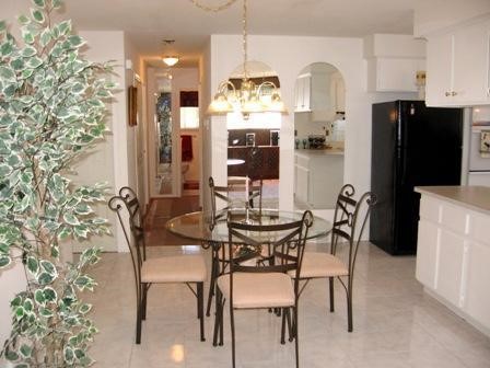 29378 Merrick Warren, MI 48092 - Photo 3 of 11 330202-2.JPG