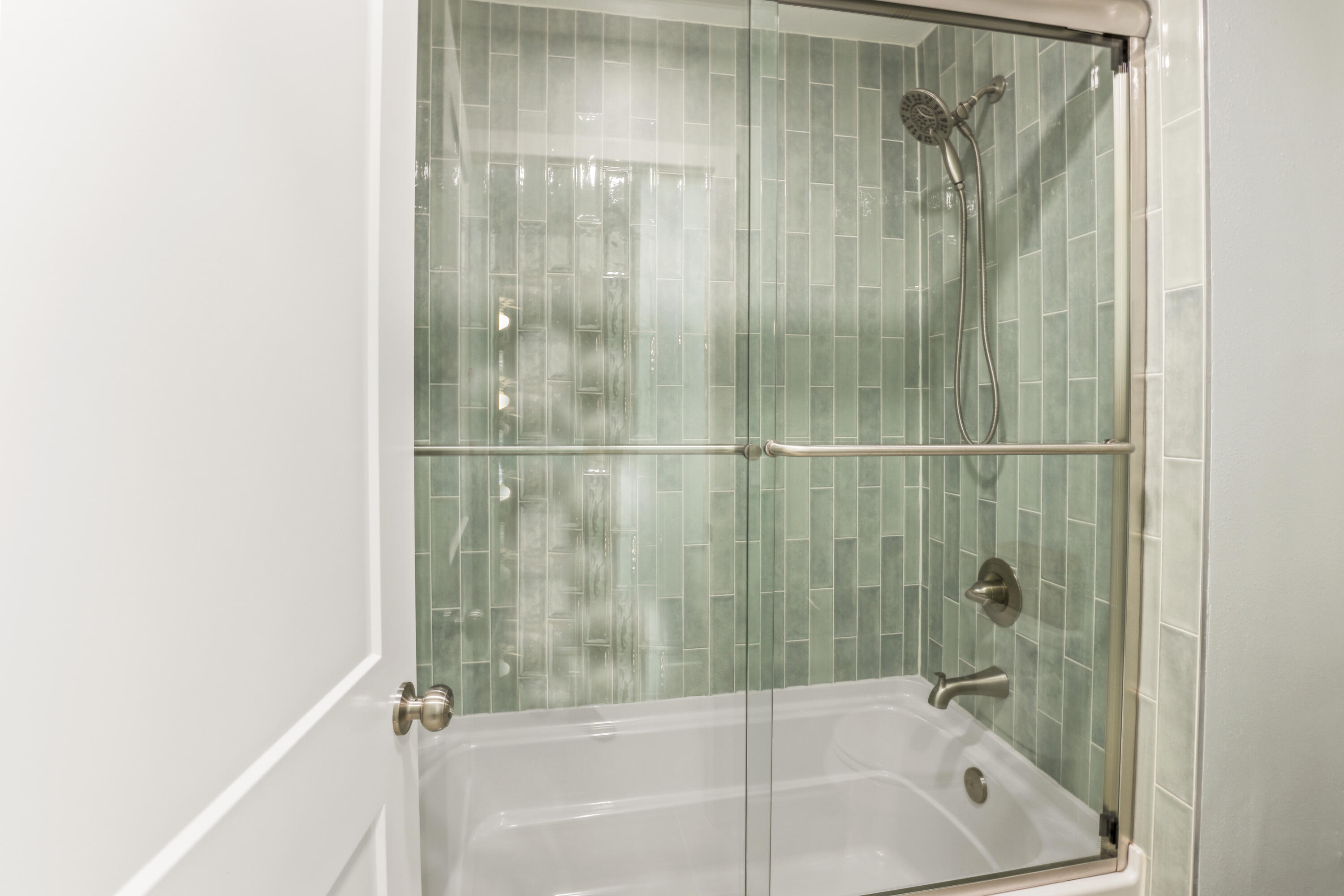 623 Bayou Drive Miramar Beach, FL 32550 - Photo 17 of 21 Guest Bath