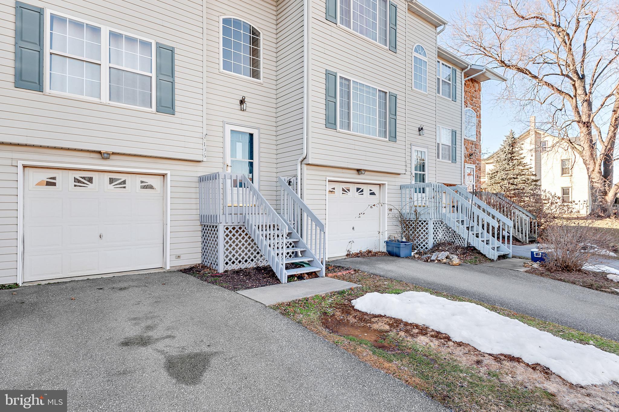 196 Riders Way Lebanon, PA 17042 - Photo 3 of 27 Gallery Image 3