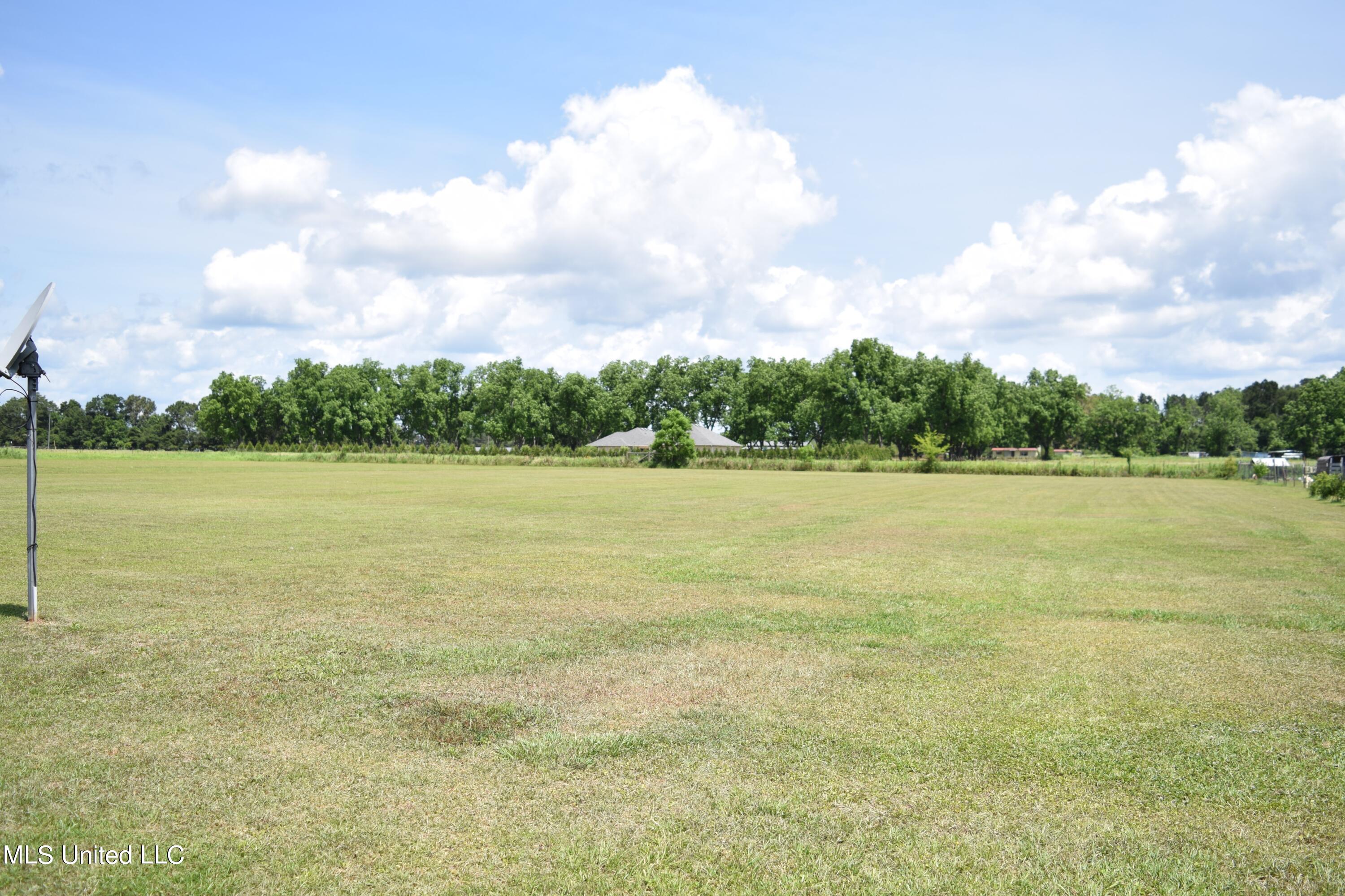 132 Milton Murrah Road Lucedale, MS 39452 - Photo 31 of 34 DSC_0366