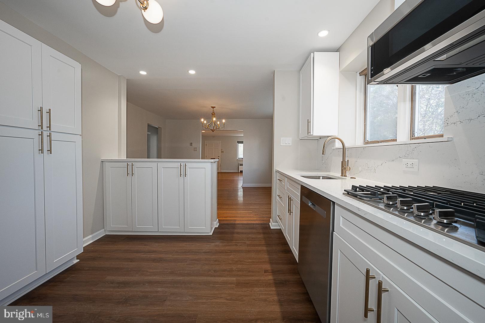 1457 Manoa Road Wynnewood, PA 19096 - Photo 15 of 59