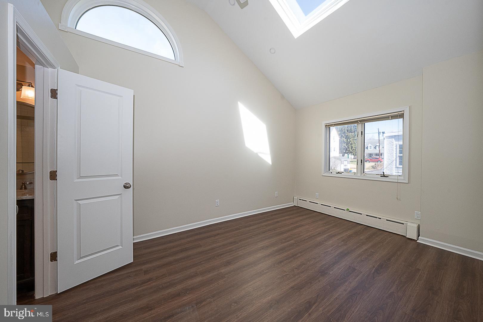 1457 Manoa Road Wynnewood, PA 19096 - Photo 22 of 59