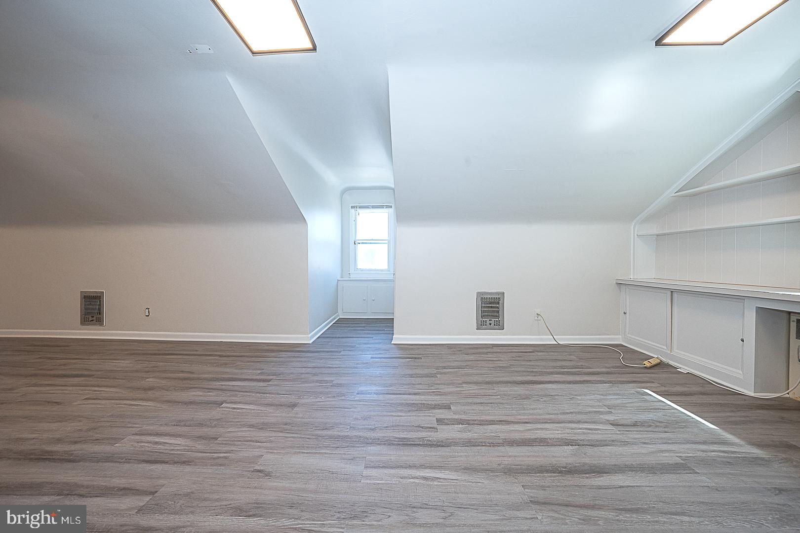 1457 Manoa Road Wynnewood, PA 19096 - Photo 46 of 59