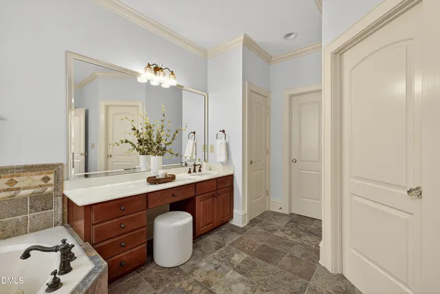 $1,280,000 | 321 Belles Landing Court, Cary, NC 27519