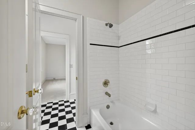 $1,280,000 | 321 Belles Landing Court, Cary, NC 27519