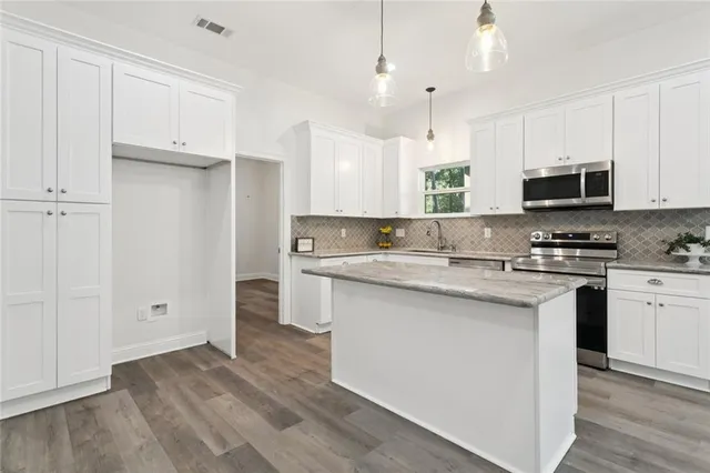 $324,900 | 19480 North 3rd Street, Covington, LA 70433