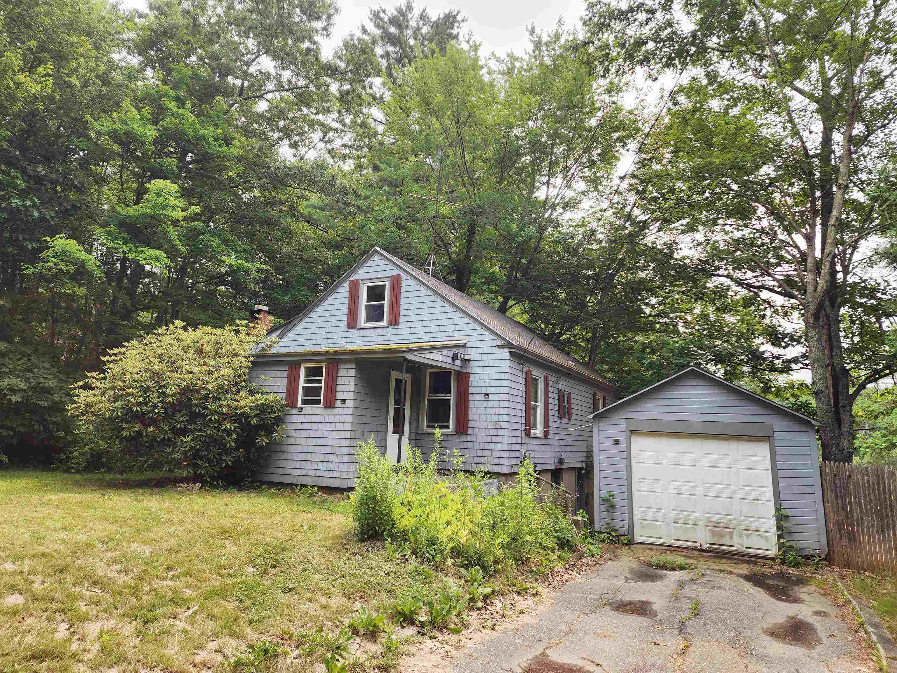 44 Kingston Road Exeter, NH 03833 - Photo 2 of 45