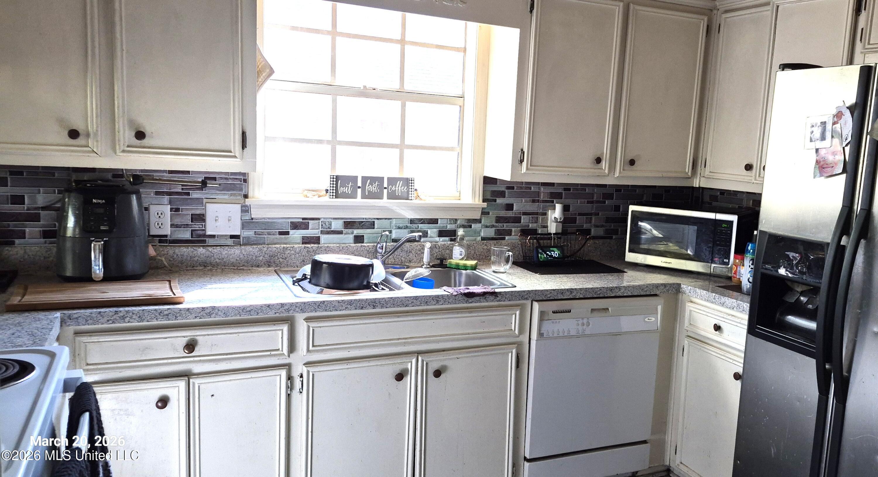 105 Brandy Run Road Brandon, MS 39047 - Photo 3 of 9 105 Brandy Run (12)