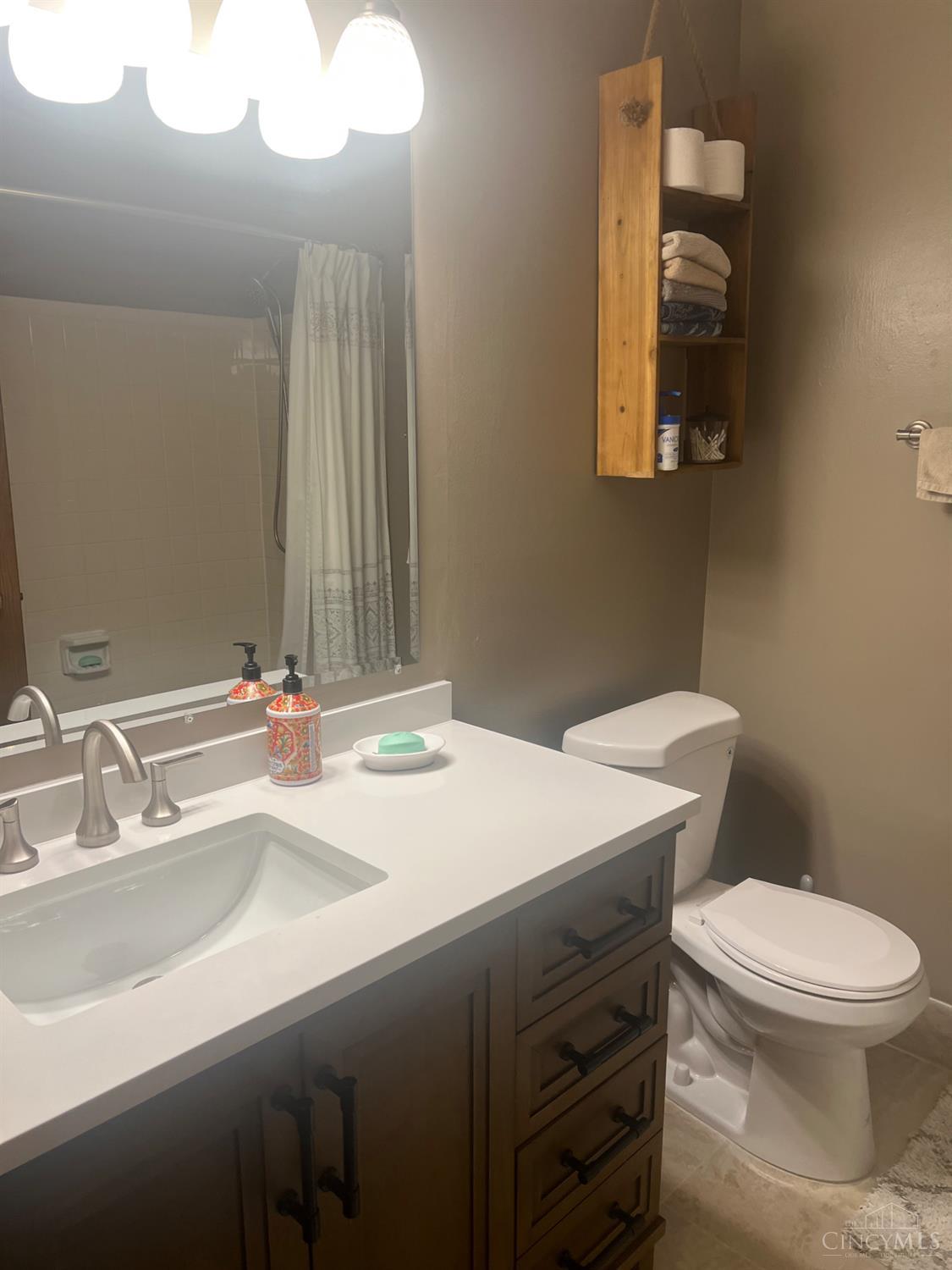 4274 Paul Road, Unit 23 Cincinnati, OH 45238 - Photo 18 of 36 Gallery Image 18