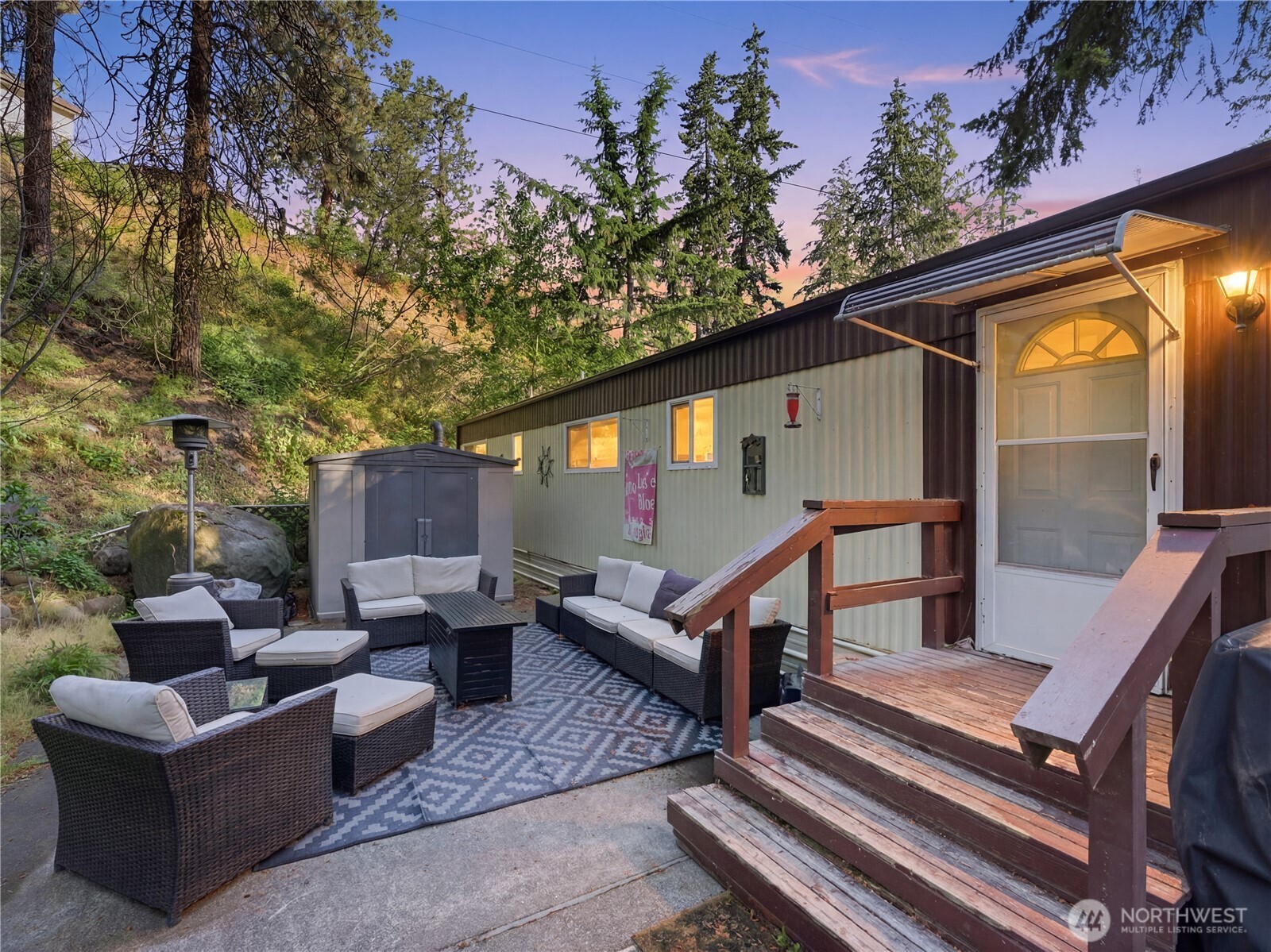 7750 South Lakeshore Road, Unit 34 Chelan, WA 98816 - Photo 2 of 40