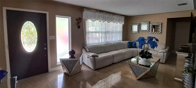 $580,000 | 3964 22nd Avenue North, St. Petersburg, FL 33713