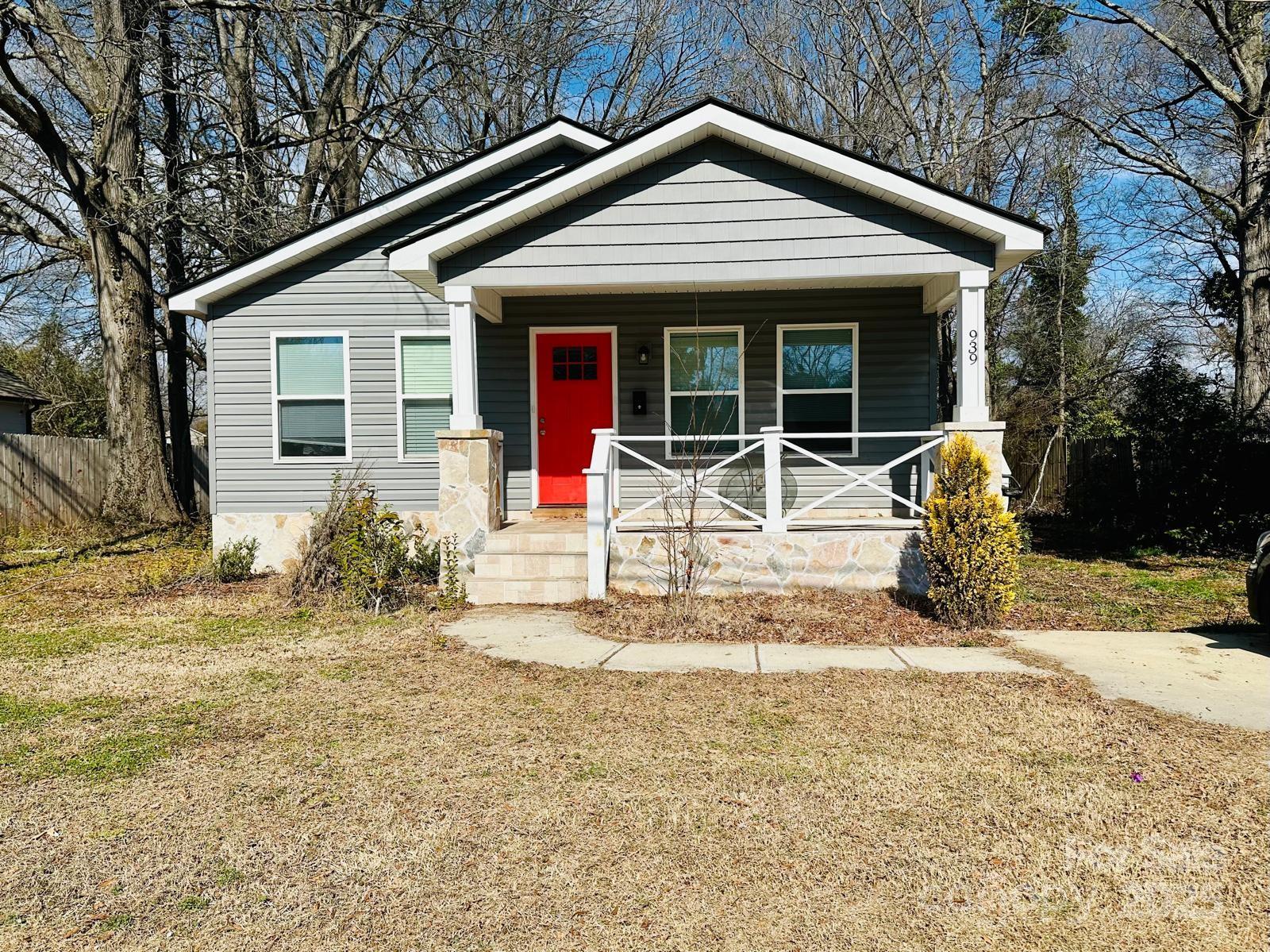 939 Spring Street Rock Hill, SC 29730 - Photo 1 of 16 Gallery Image 1