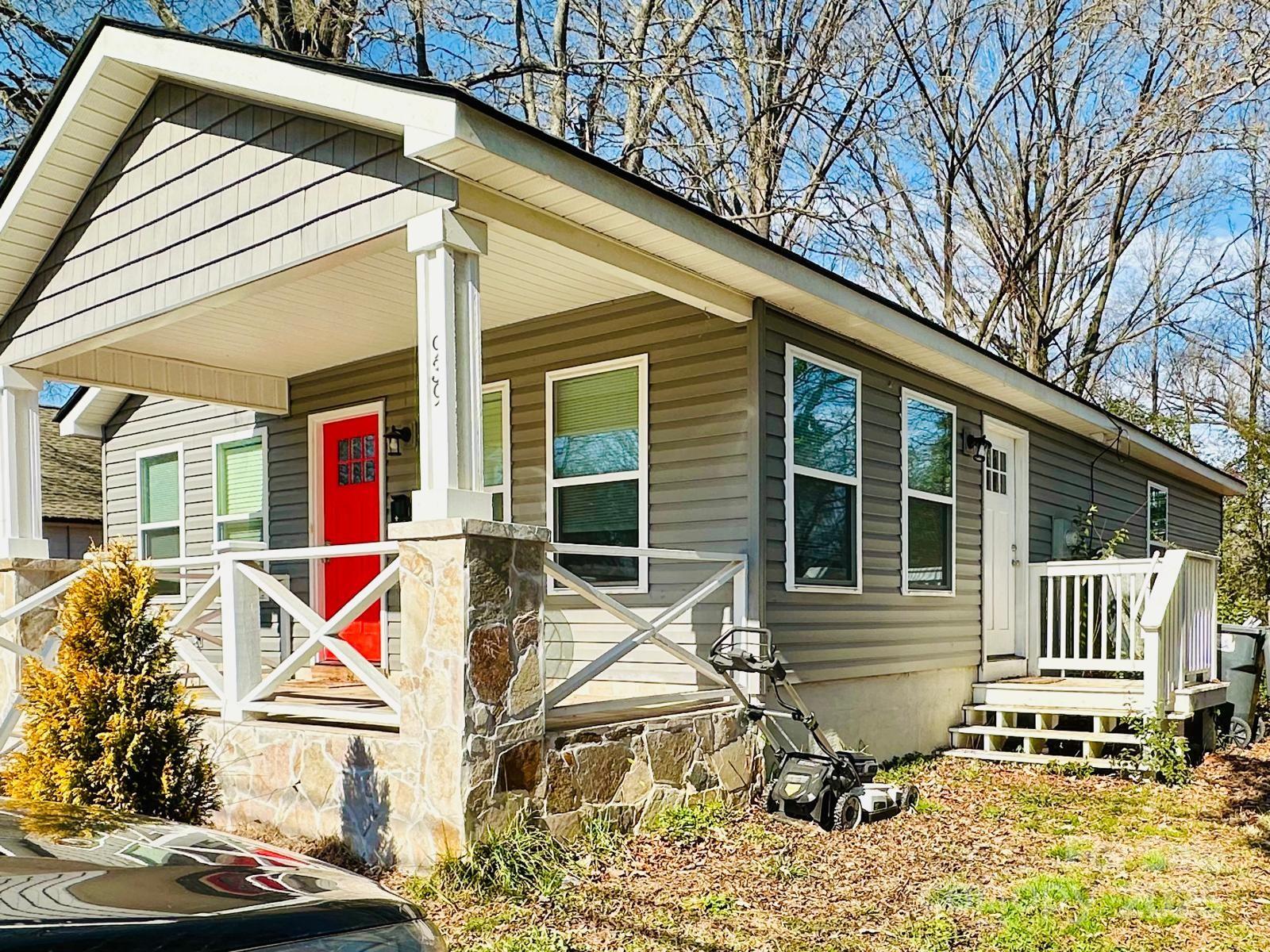 939 Spring Street Rock Hill, SC 29730 - Photo 2 of 16 Gallery Image 2
