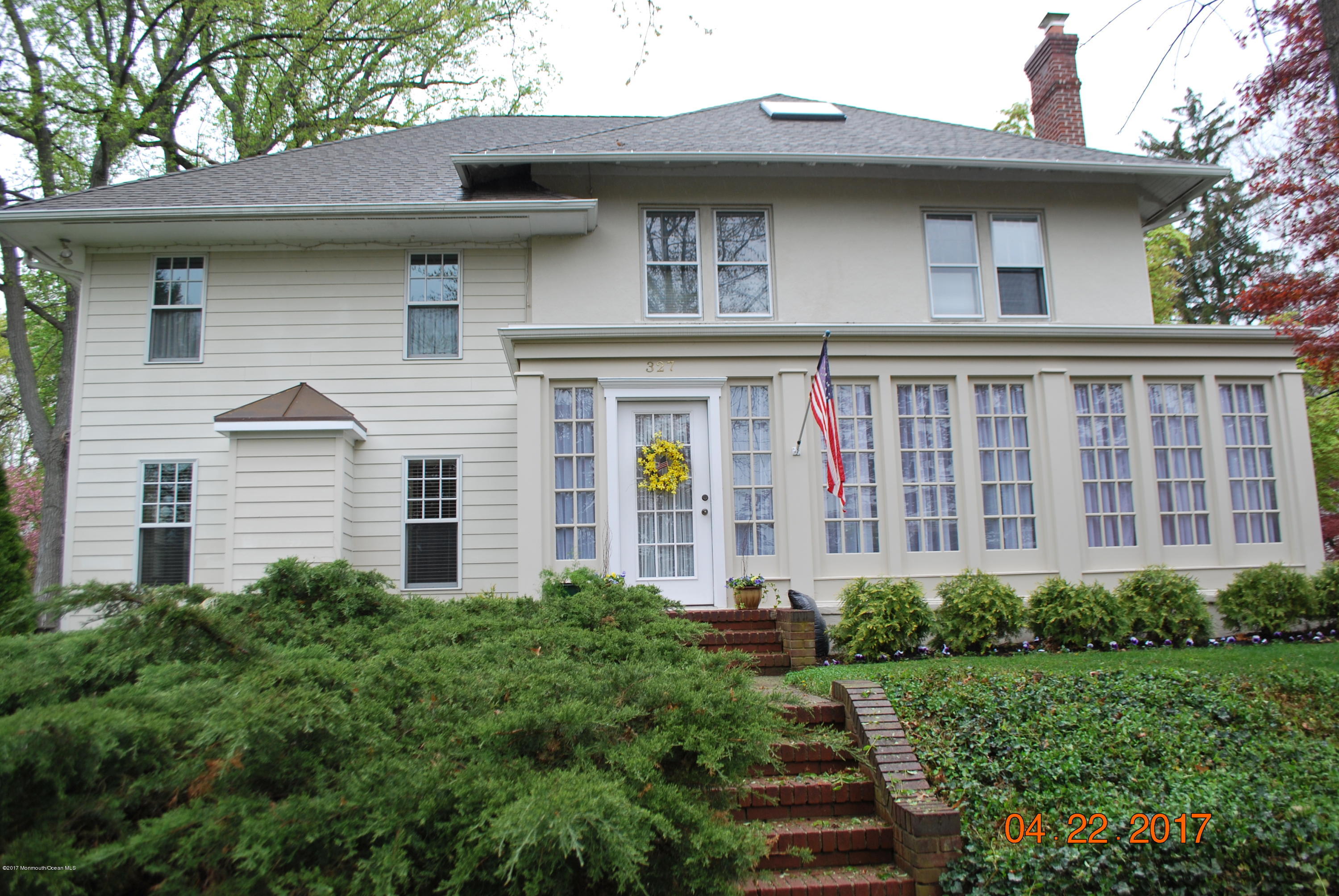 327 River Road Red Bank, NJ 07701 - Photo 4 of 55 DSC_0432