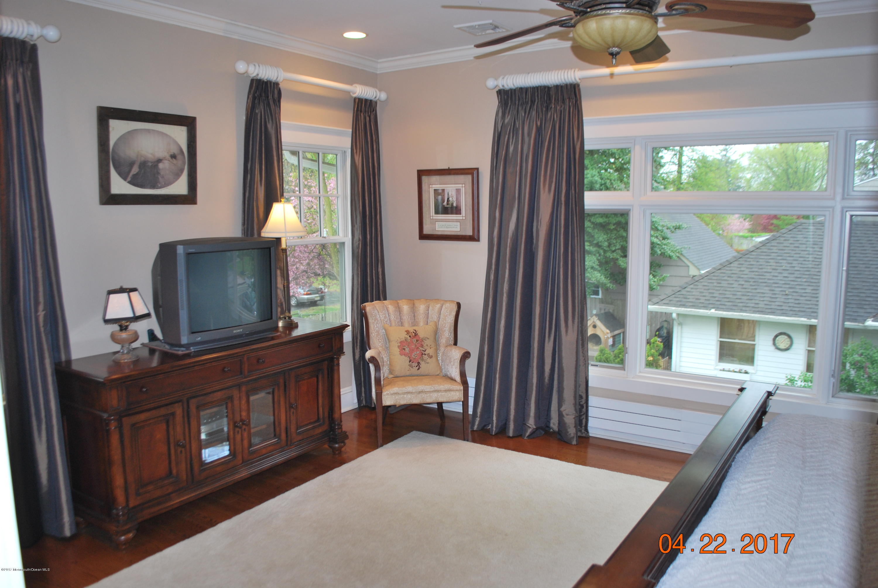 327 River Road Red Bank, NJ 07701 - Photo 42 of 55 DSC_0367