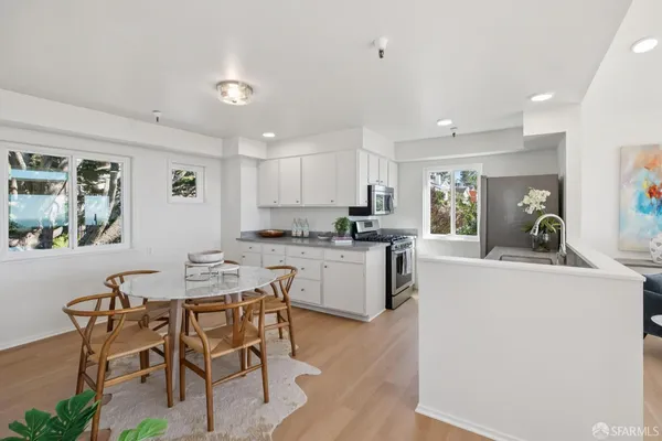 $988,000 | 528 Monterey Road, Pacifica, CA 94044