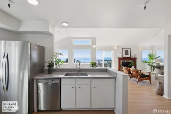 $988,000 | 528 Monterey Road, Pacifica, CA 94044
