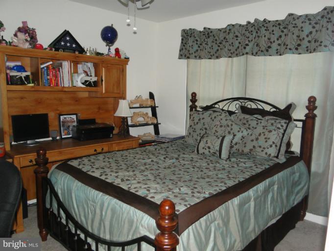 11305 Marbern Road Hagerstown, MD 21740 - Photo 12 of 23 Bedroom