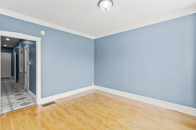 $1,500 | 2246 North Leamington Avenue, Unit 1, Chicago, IL 60639