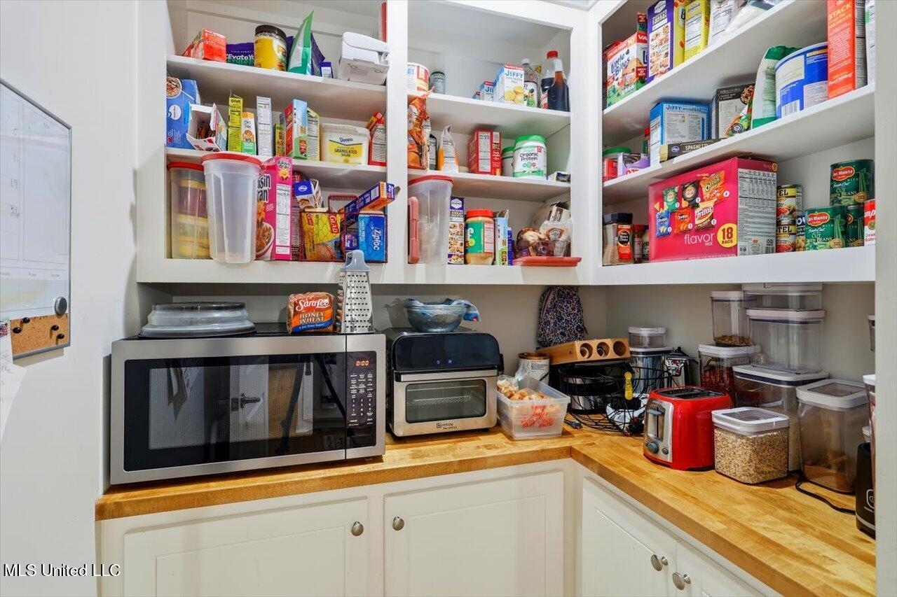 100 Tracier Crest Clinton, MS 39056 - Photo 14 of 33 14-100 Tracier Crest _ Home Tours MS