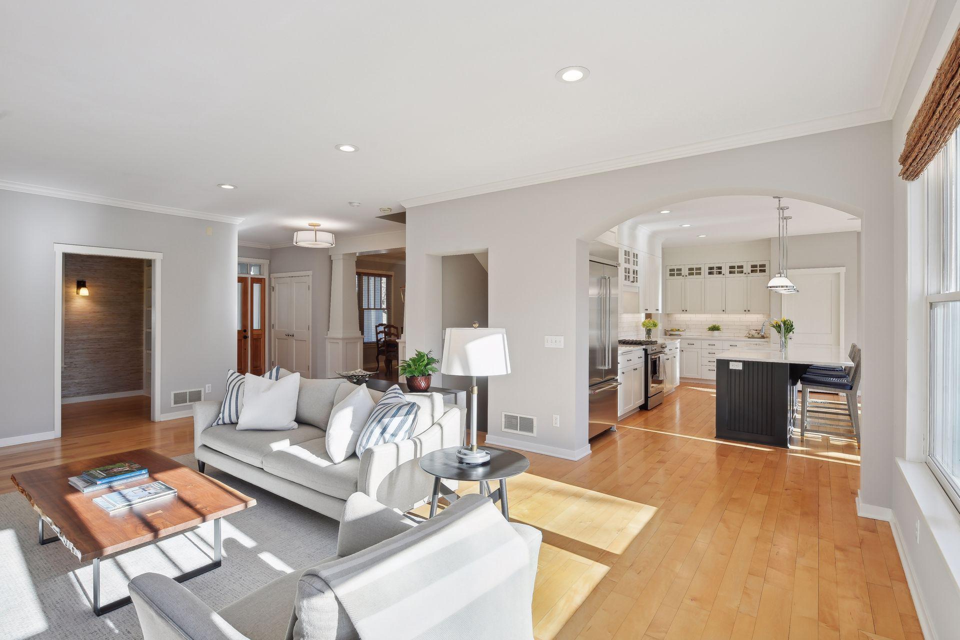 20395 Linden Road Deephaven, MN 55331 - Photo 11 of 48