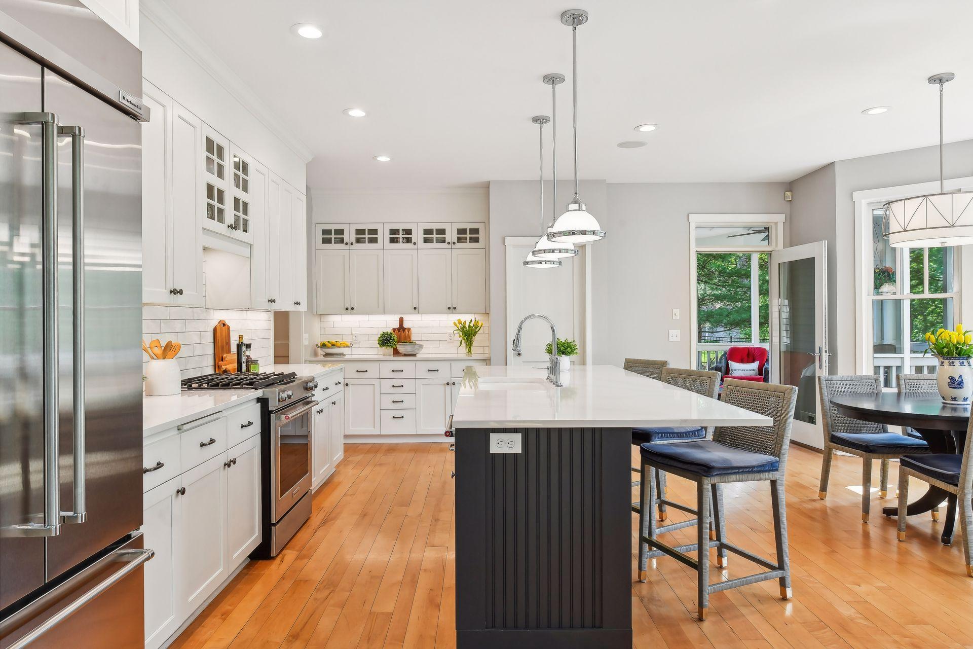 20395 Linden Road Deephaven, MN 55331 - Photo 16 of 48