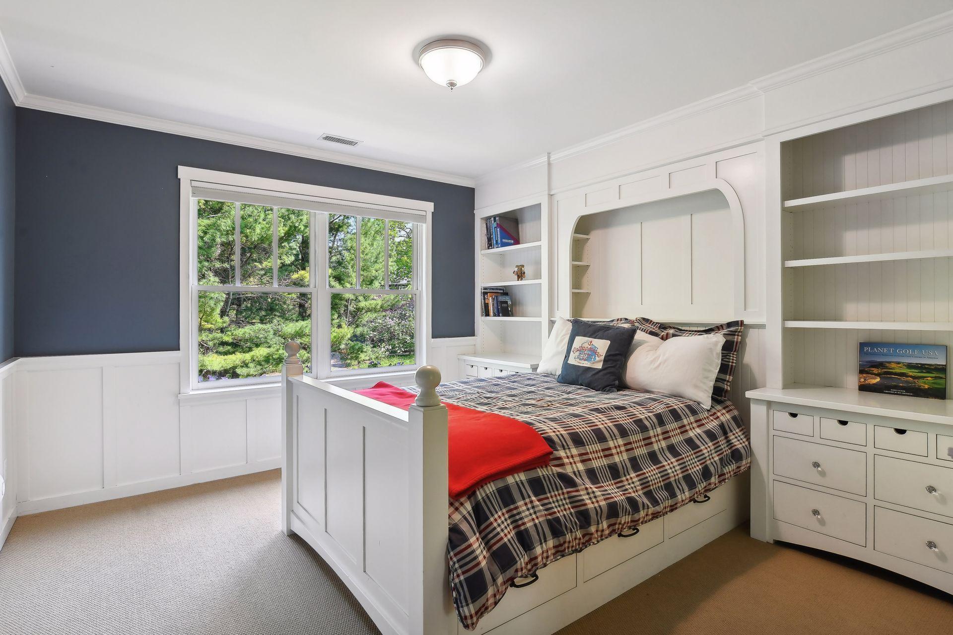 20395 Linden Road Deephaven, MN 55331 - Photo 34 of 48