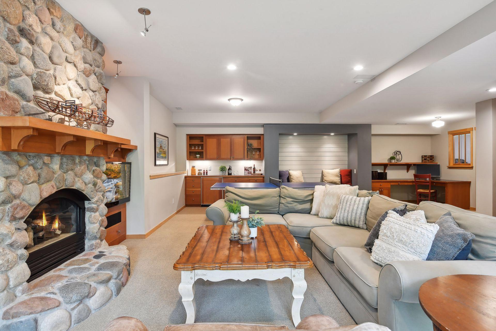 20395 Linden Road Deephaven, MN 55331 - Photo 38 of 48