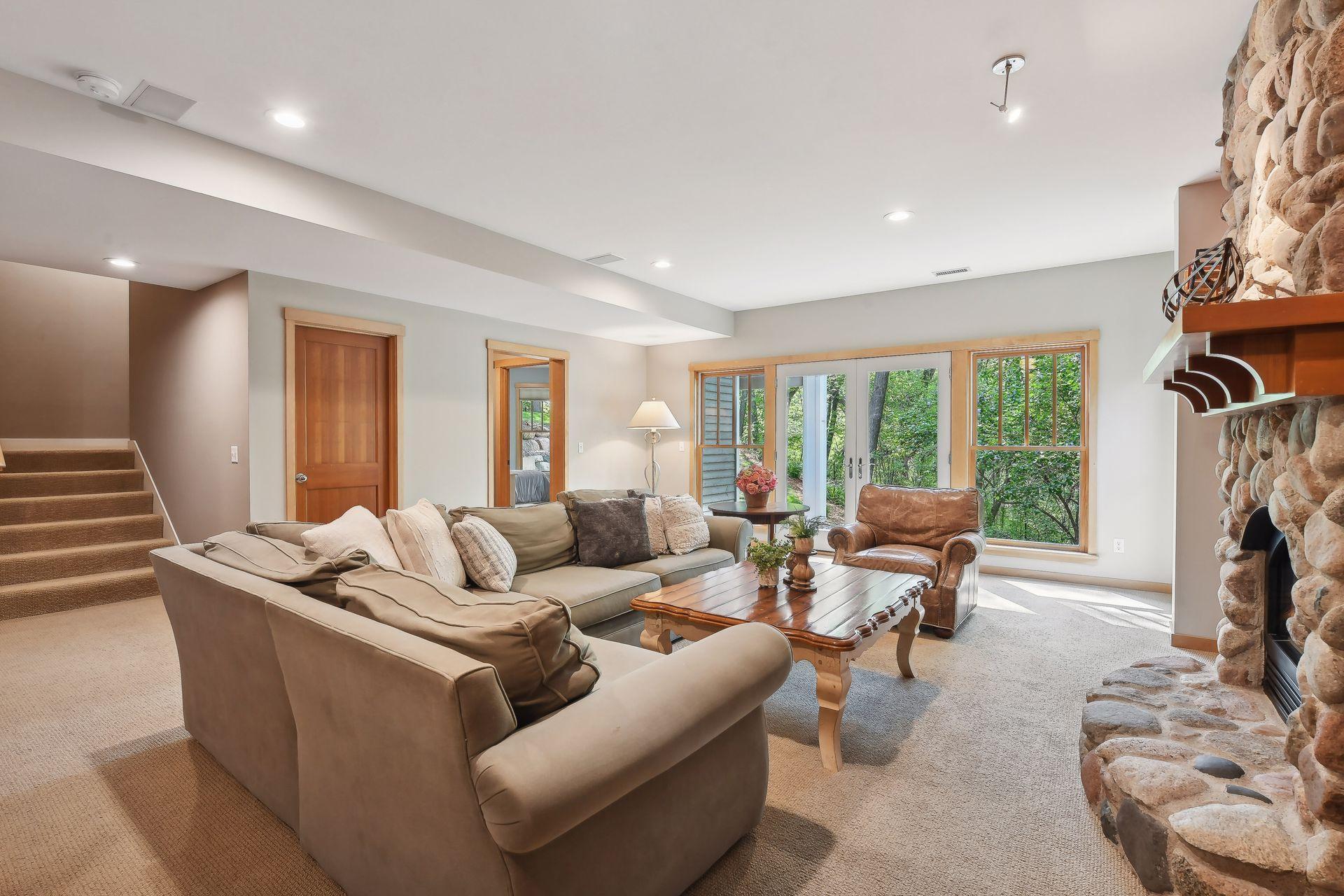 20395 Linden Road Deephaven, MN 55331 - Photo 39 of 48