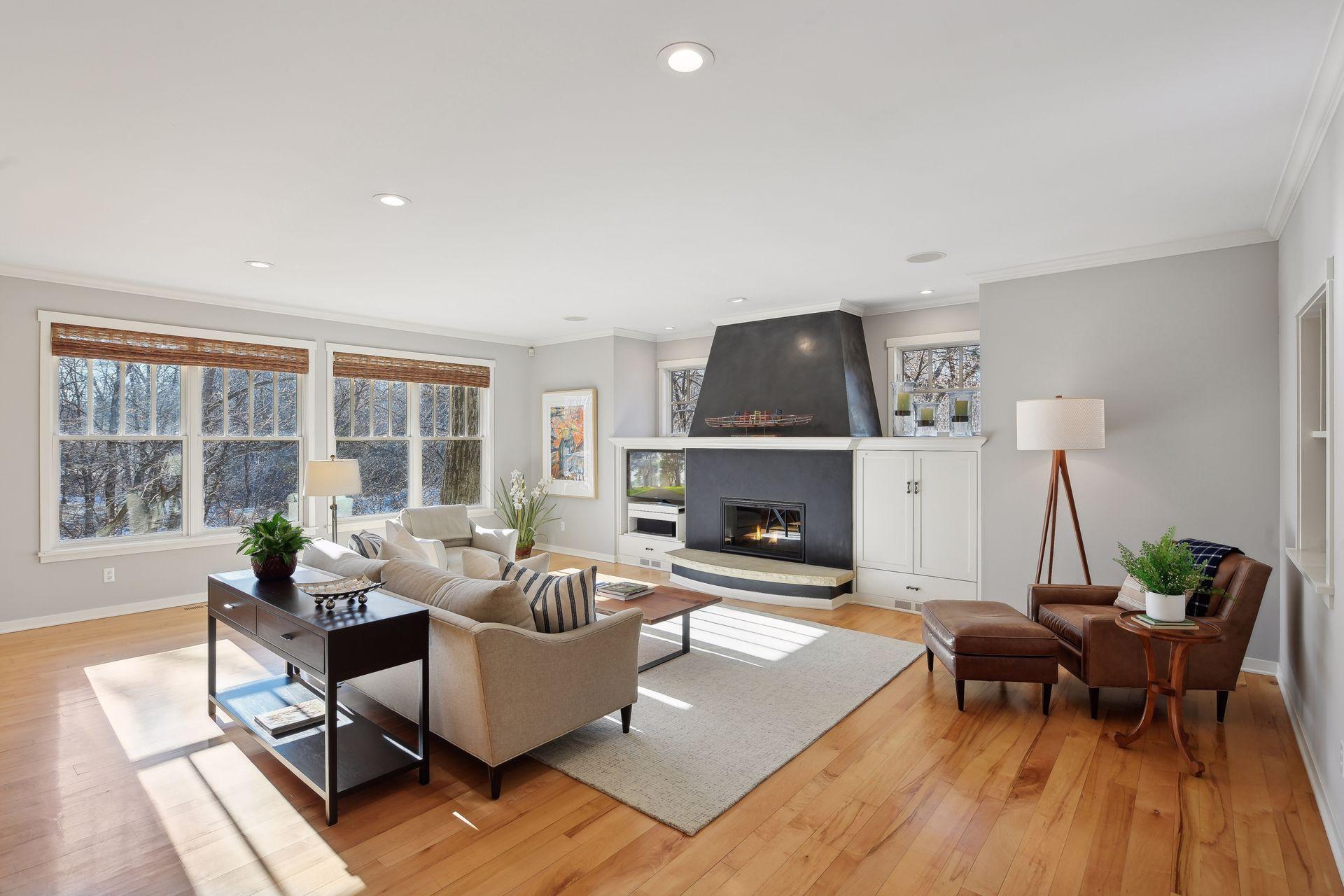 20395 Linden Road Deephaven, MN 55331 - Photo 7 of 48