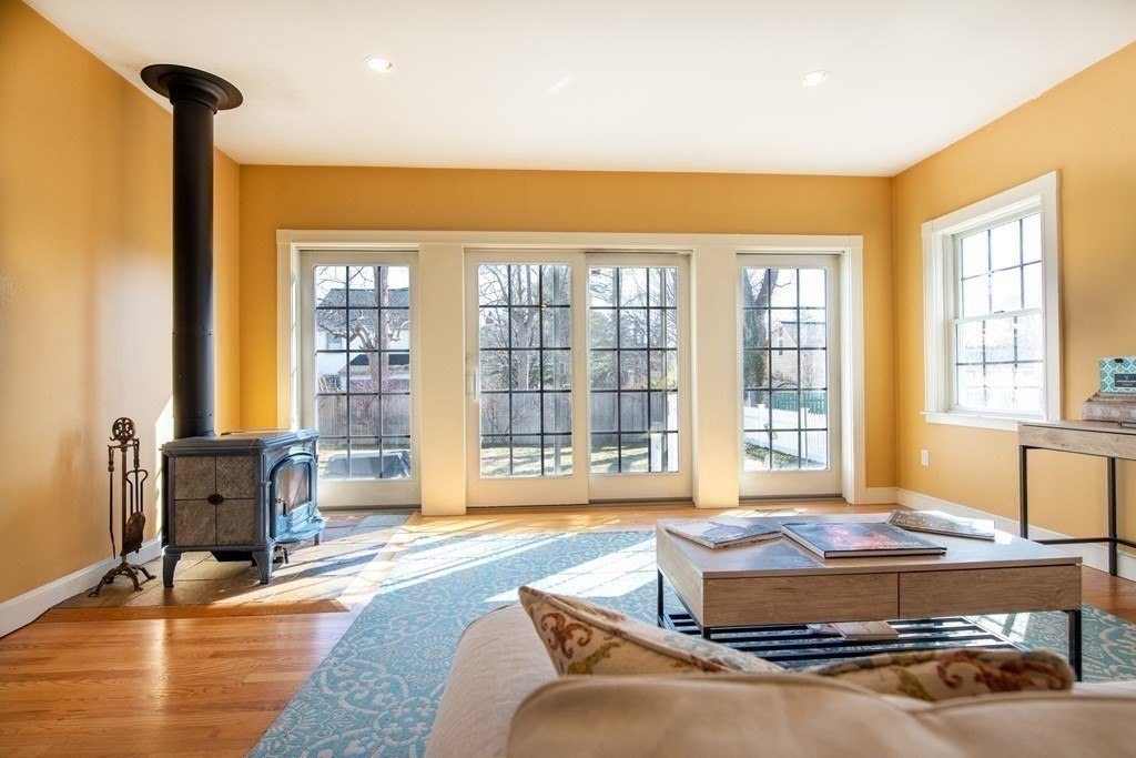 37 Wellesley Road Natick, MA 01760 - Photo 5 of 25