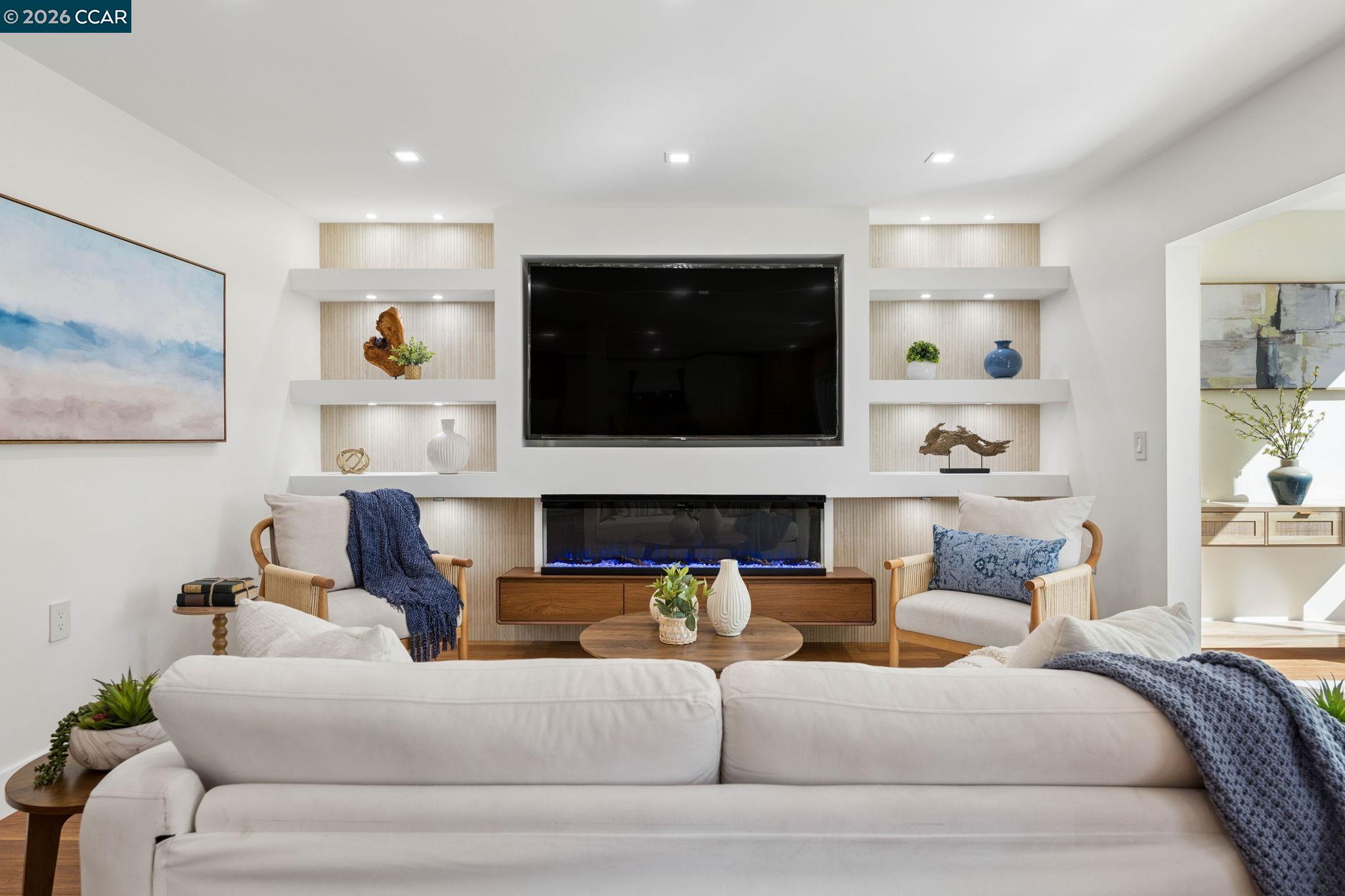 1349 Running Springs Road, Unit 4 Walnut Creek, CA 94595 - Photo 9 of 52 Gallery Image 9