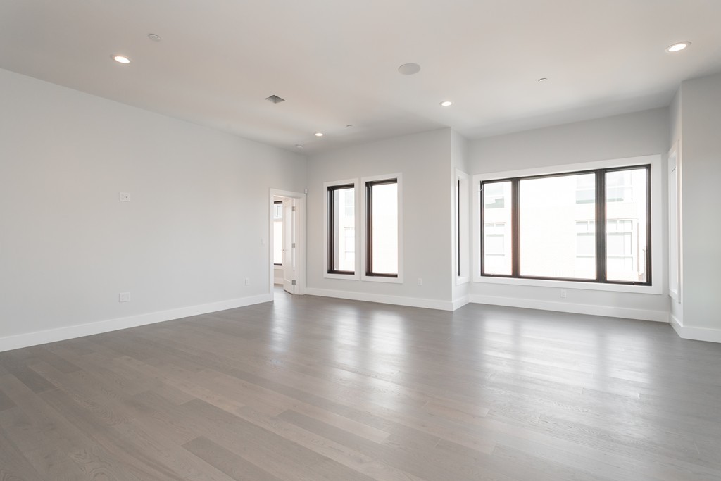 39 A Street, Unit 20 Boston, MA 02127 - Photo 3 of 10