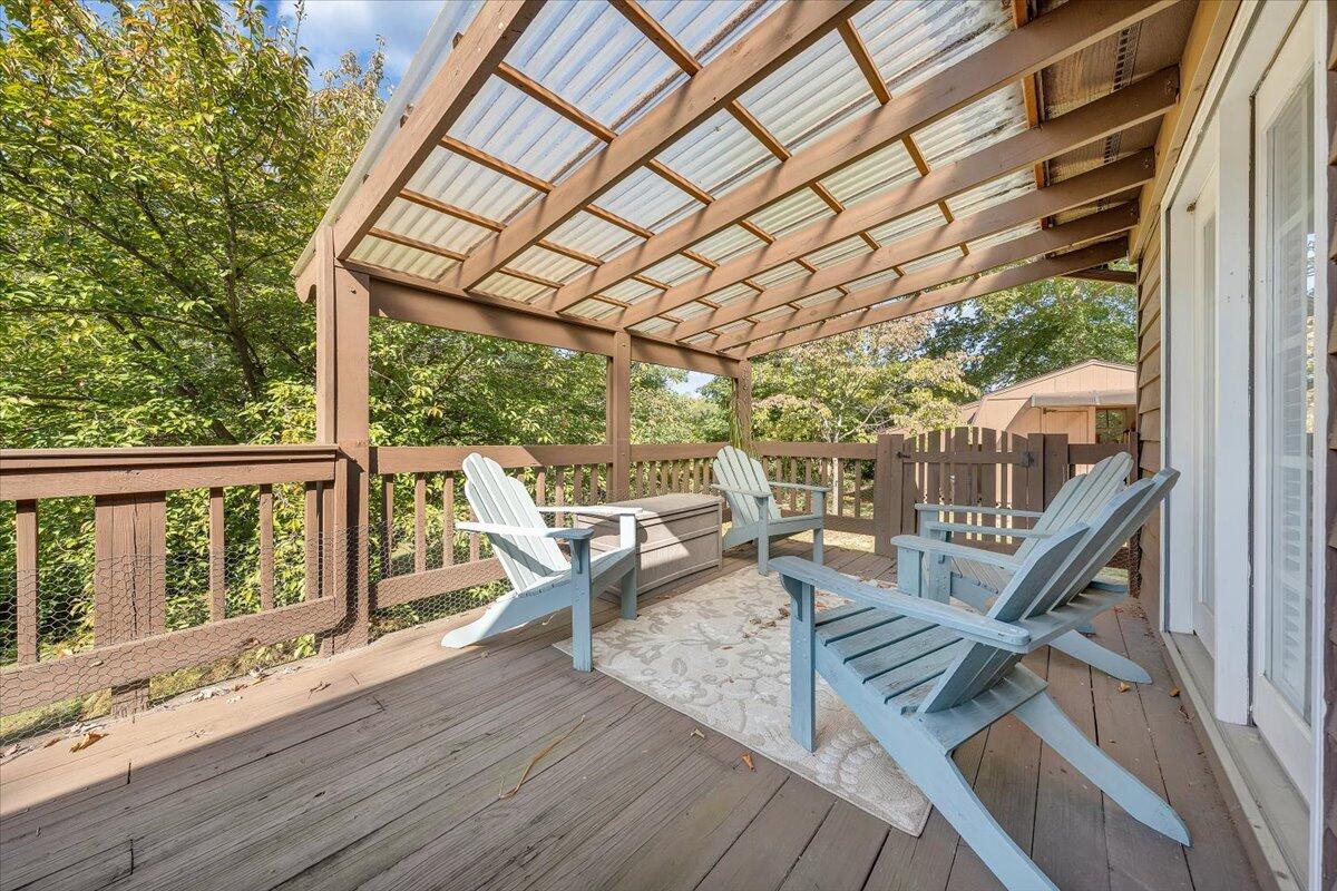 246 Brown Road Roanoke, VA 24019 - Photo 32 of 48 Upper Level