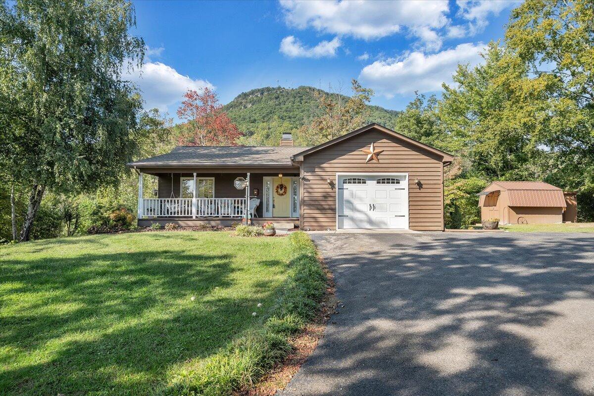 246 Brown Road Roanoke, VA 24019 - Photo 47 of 48 Front entry