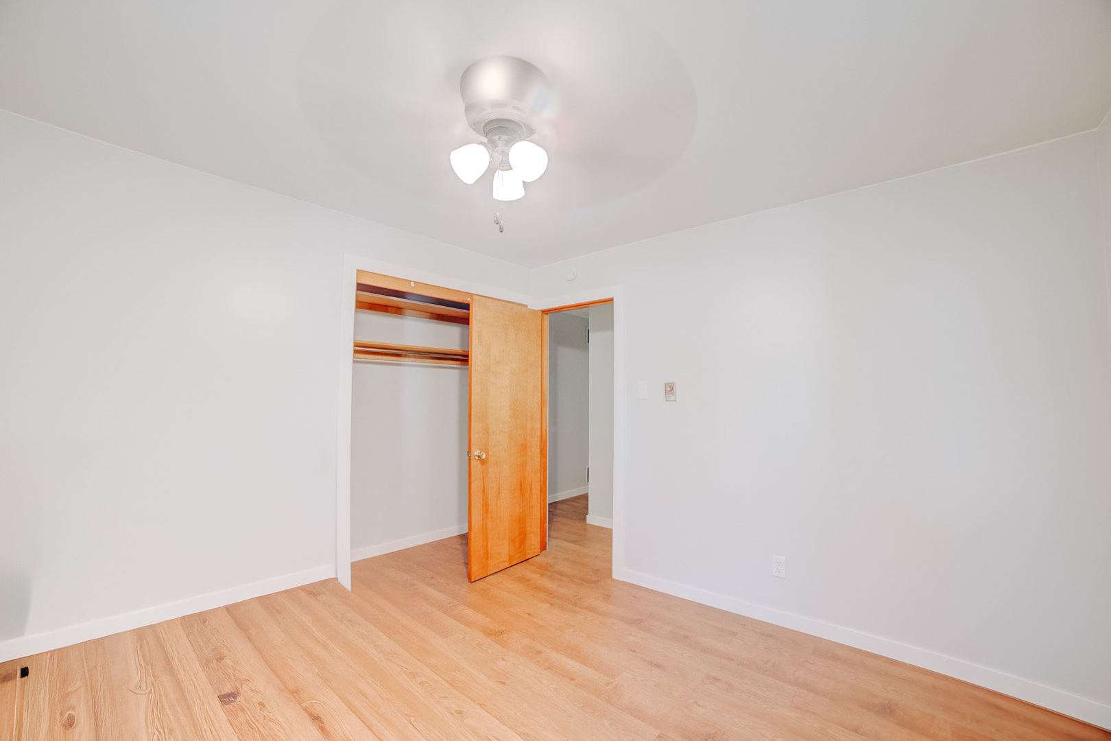 911 East Locust Street Watseka, IL 60970 - Photo 25 of 36