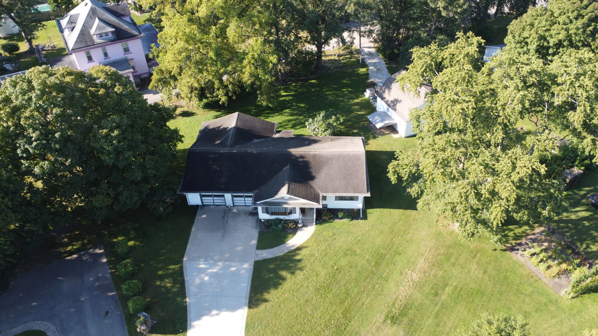 911 East Locust Street Watseka, IL 60970 - Photo 6 of 36