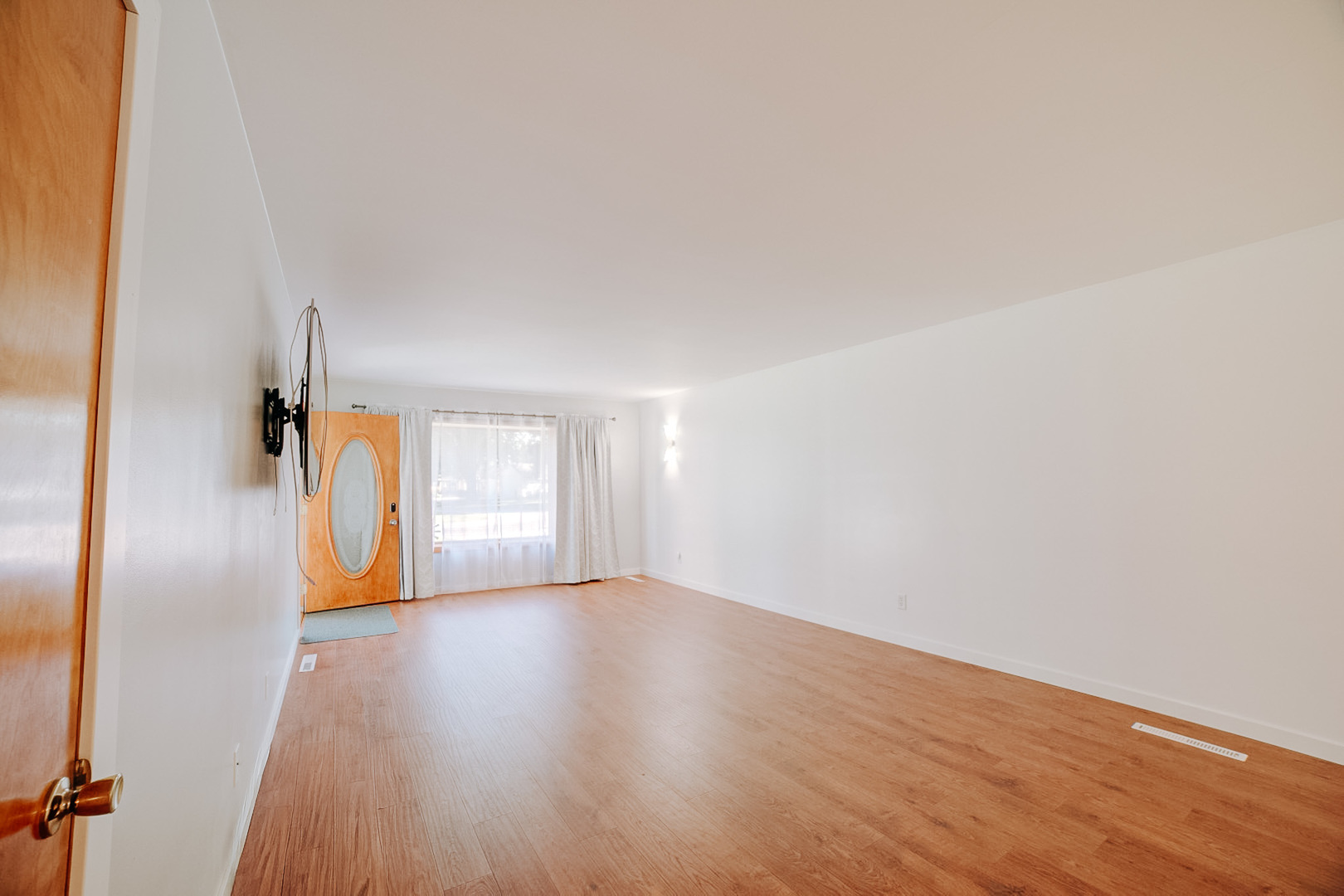 911 East Locust Street Watseka, IL 60970 - Photo 7 of 36