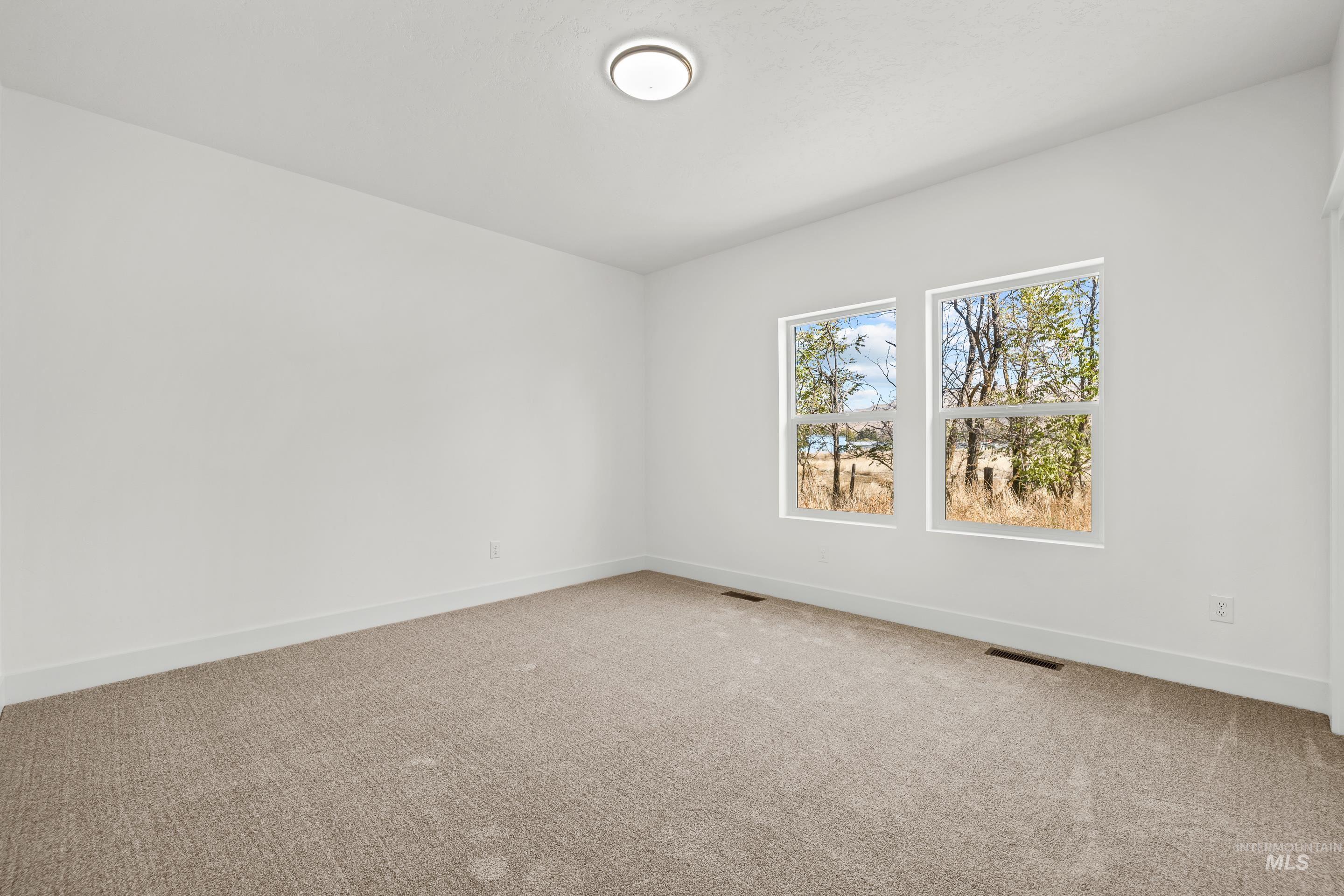 231 South Fuji Emmett, ID 83617 - Photo 36 of 50