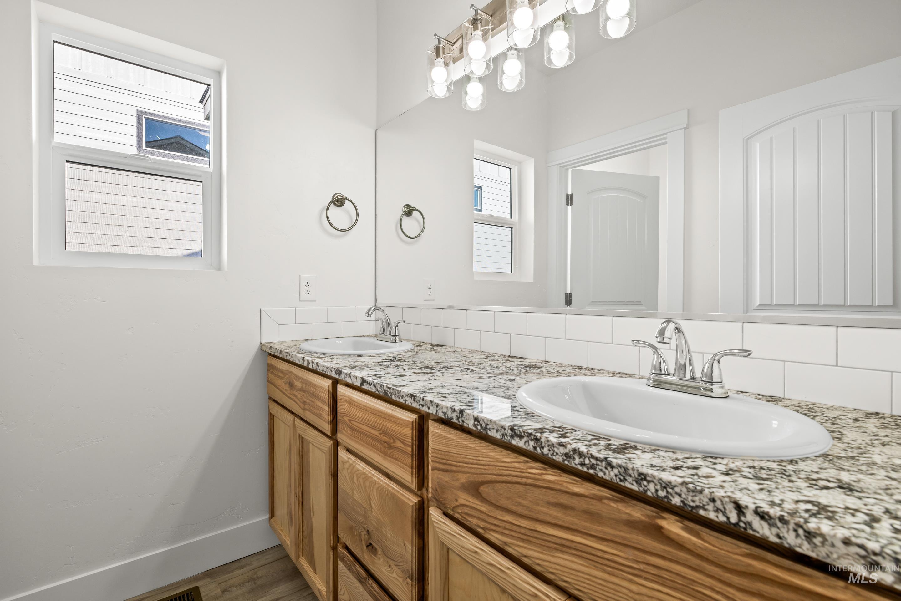 231 South Fuji Emmett, ID 83617 - Photo 38 of 50