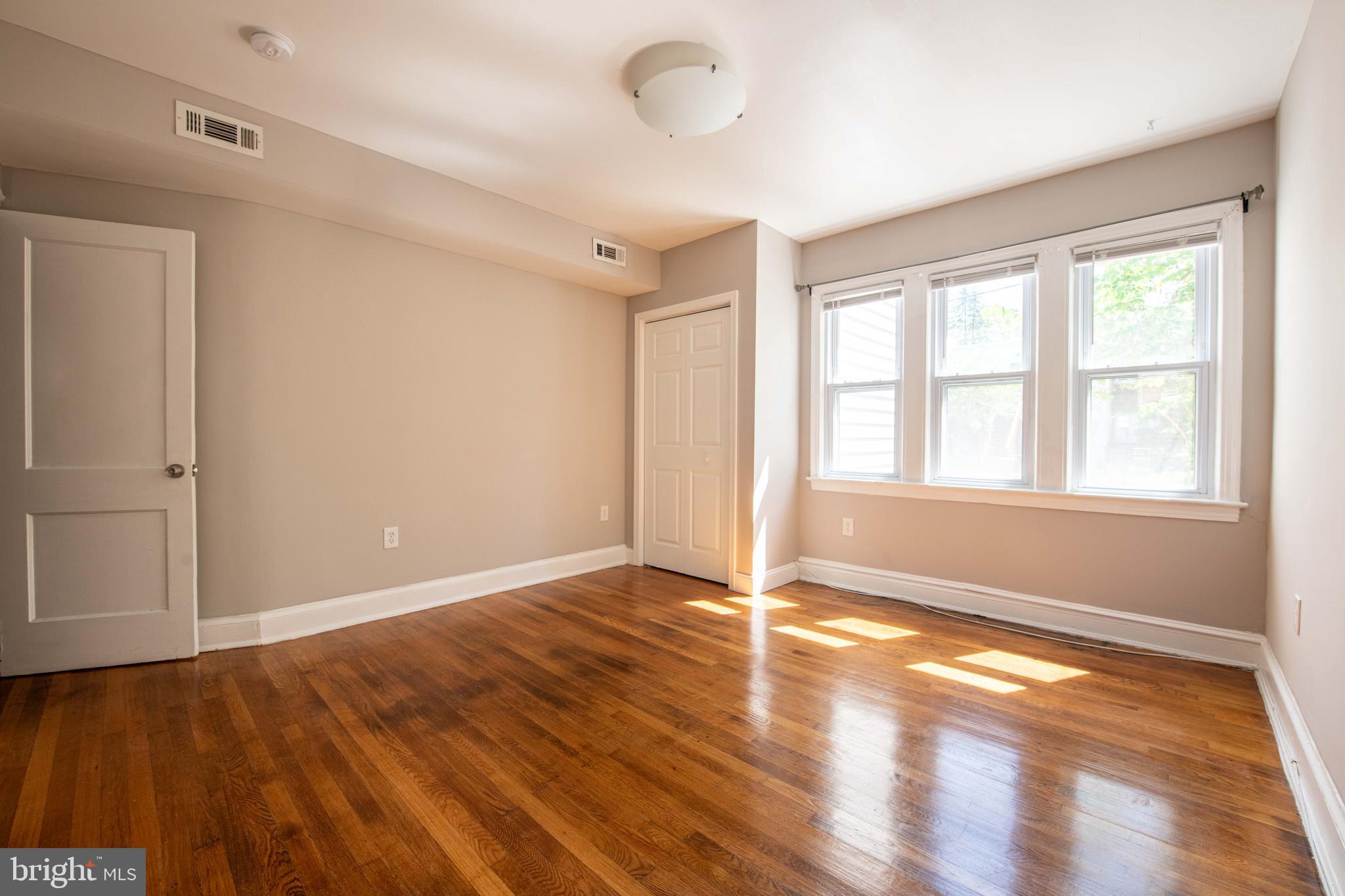 2241 40th Place Northwest Washington, DC 20007 - Photo 19 of 90