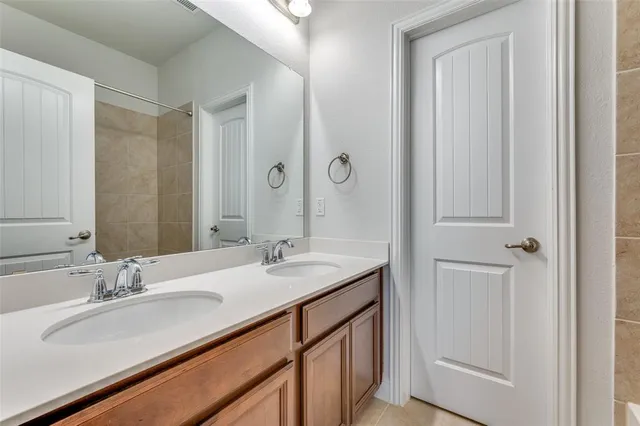 $775,000 | 341 Lake Trail Lane, Prosper, TX 75078