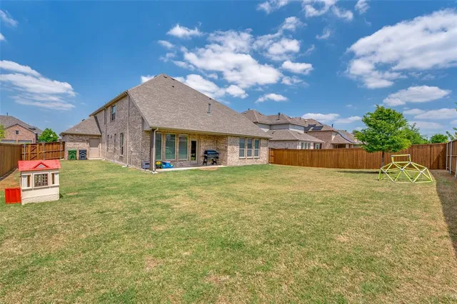 $775,000 | 341 Lake Trail Lane, Prosper, TX 75078